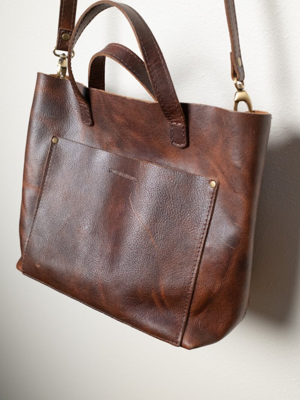 Portland Leather Medium Crossbody Tote - Picture 4 of 6
